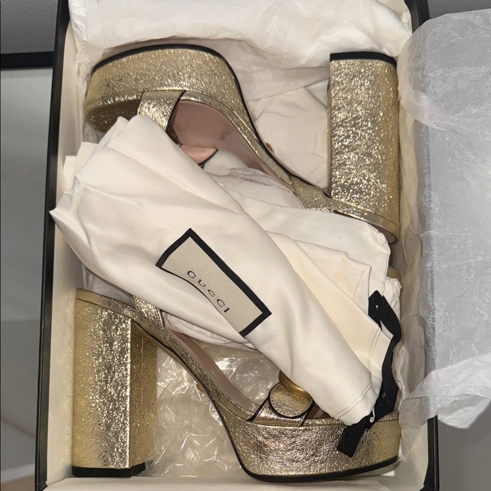 Gucci Metallic Gold Women's Heels - Picture 11 of 11